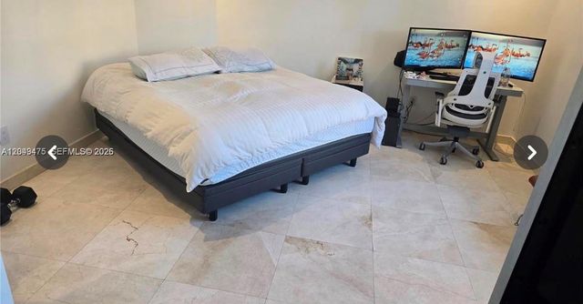 2105 NE 40th Avenue, Homestead, FL 33033