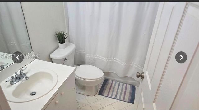 2105 NE 40th Avenue, Homestead, FL 33033