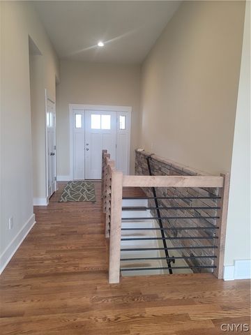 3201 CARMELLAS Circle, Lysander, NY 13027