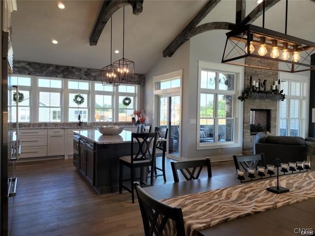 3201 CARMELLAS Circle, Lysander, NY 13027
