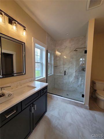 3201 CARMELLAS Circle, Lysander, NY 13027