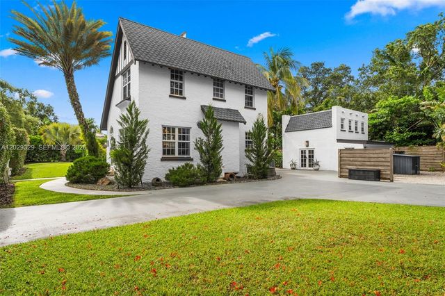 646 NE 81st Street, Miami, FL 33138