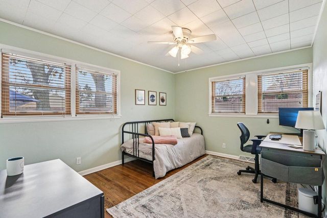 2605 S 82nd STREET, West Allis, WI 53219