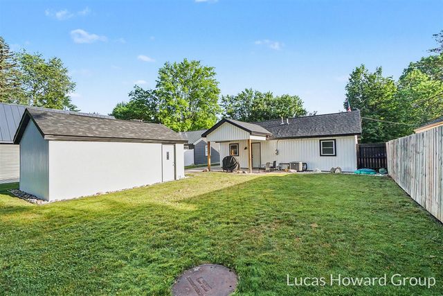 3426 Mulhearn Avenue, Kalamazoo, MI 49048
