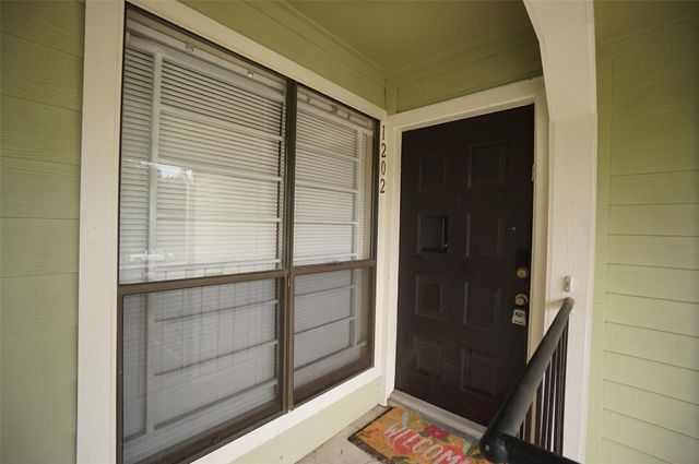 6602 Harbor Town Drive 1202, Houston, TX 77036