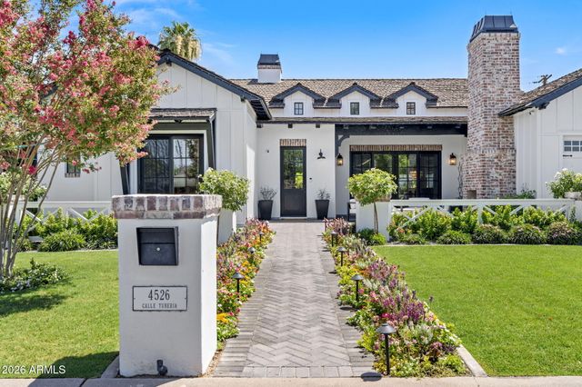 4526 E CALLE TUBERIA --, Phoenix, AZ 85018