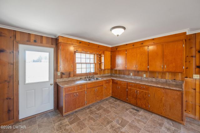 18810 Main St, W, Huntingdon, TN 38344