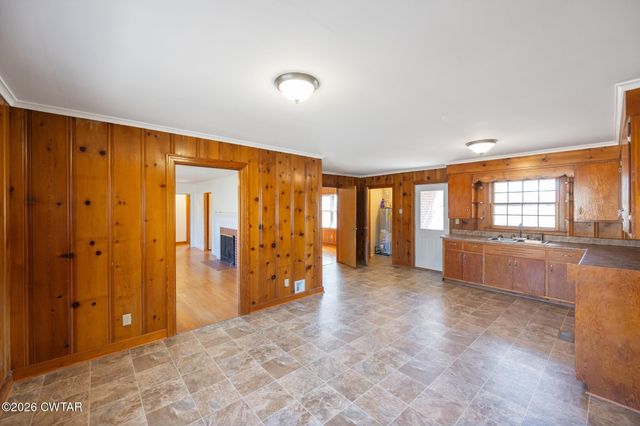 18810 Main St, W, Huntingdon, TN 38344