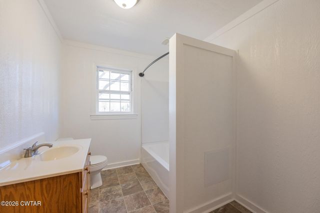 18810 Main St, W, Huntingdon, TN 38344