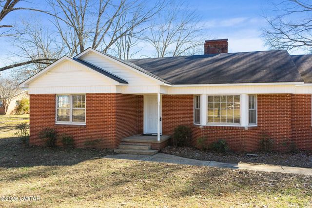 18810 Main St, W, Huntingdon, TN 38344