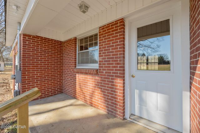 18810 Main St, W, Huntingdon, TN 38344