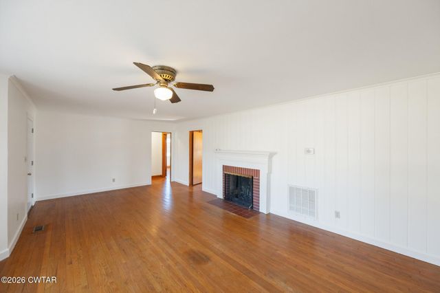 18810 Main St, W, Huntingdon, TN 38344