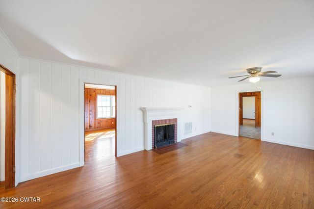 18810 Main St, W, Huntingdon, TN 38344