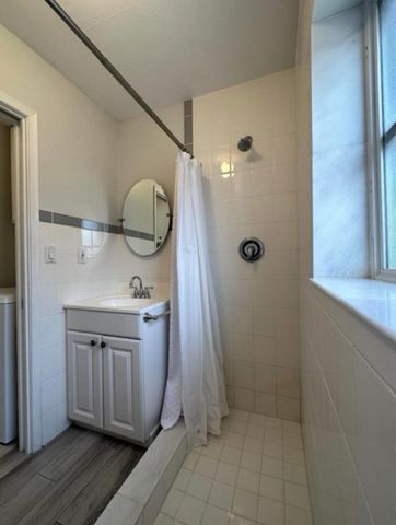 49 Douglas Drive, Ocean Ridge, FL 33435