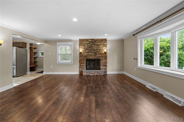 8187 Sixty Road, Lysander, NY 13027