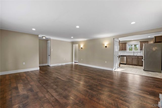 8187 Sixty Road, Lysander, NY 13027