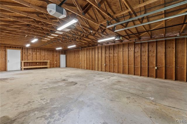 8187 Sixty Road, Lysander, NY 13027