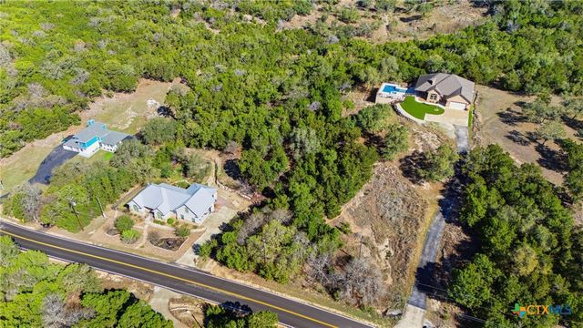 1025 Flaman Road, Canyon Lake, TX 78133