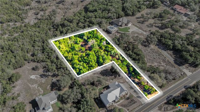 1025 Flaman Road, Canyon Lake, TX 78133