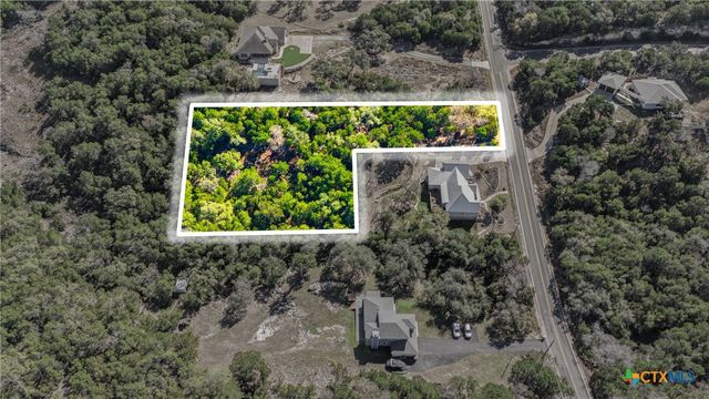 1025 Flaman Road, Canyon Lake, TX 78133