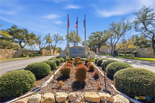 1025 Flaman Road, Canyon Lake, TX 78133