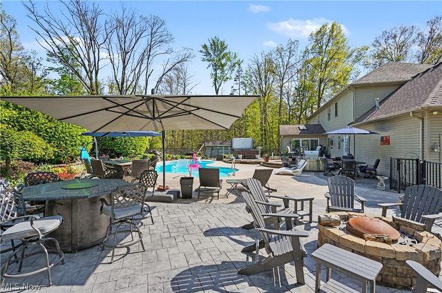 170 Oak Tree Drive, Canfield, OH 44406