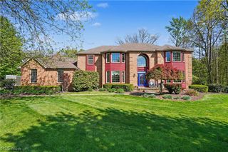 170 Oak Tree Drive, Canfield, OH 44406