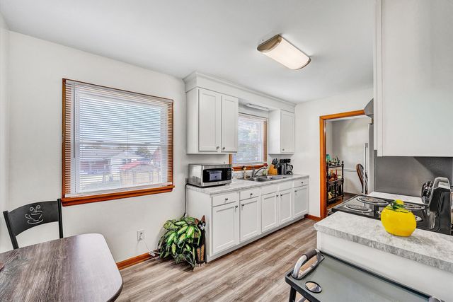 1423 Haydon ST, Salem, VA 24153