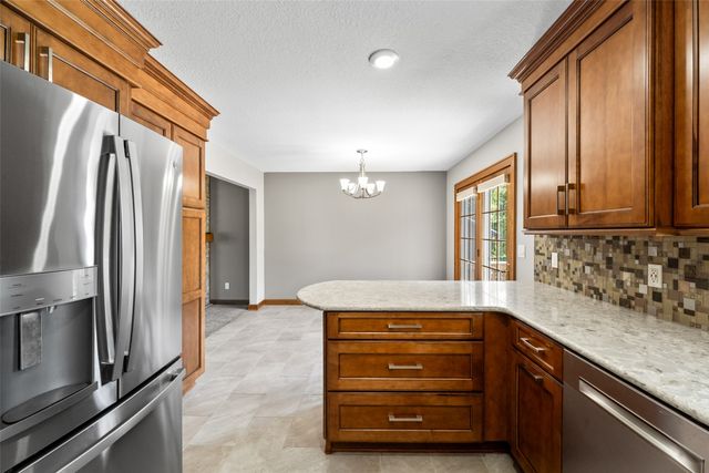 4124 SE 23RD Street, Des Moines, IA 50320