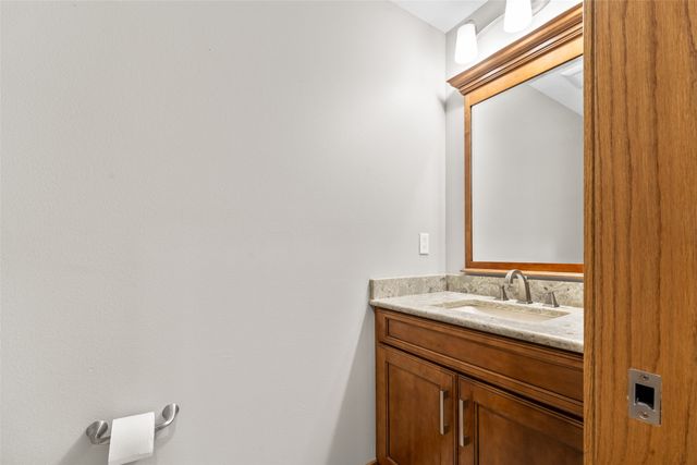 4124 SE 23RD Street, Des Moines, IA 50320