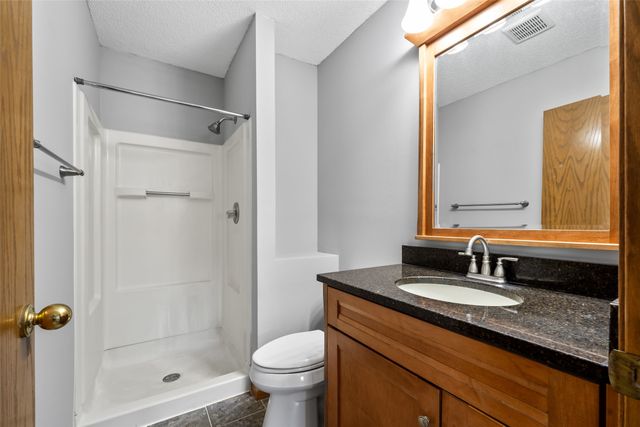 4124 SE 23RD Street, Des Moines, IA 50320