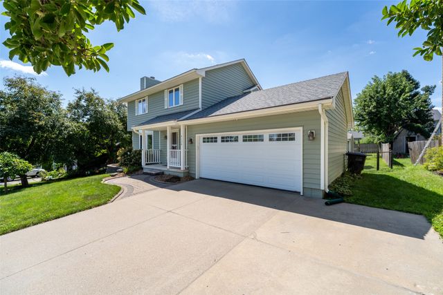 4124 SE 23RD Street, Des Moines, IA 50320