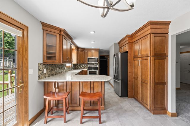 4124 SE 23RD Street, Des Moines, IA 50320