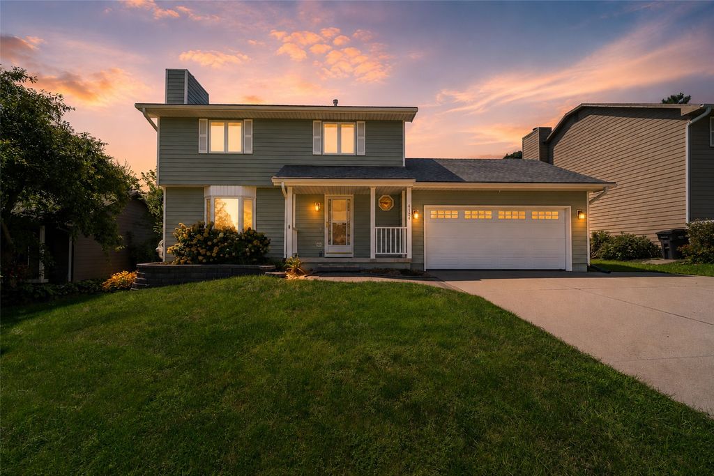 4124 SE 23RD Street, Des Moines, IA 50320