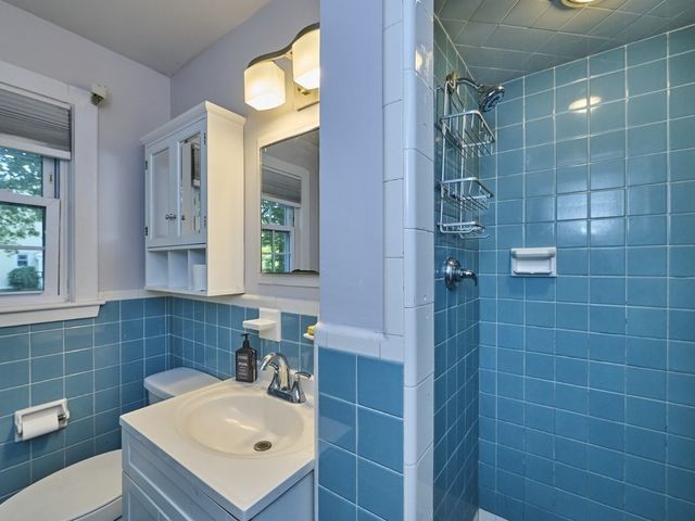 544 High Street, Westwood, MA 02090