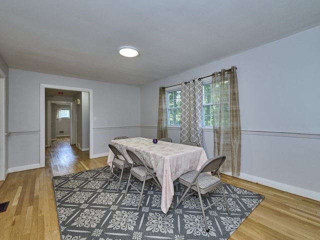 544 High Street, Westwood, MA 02090