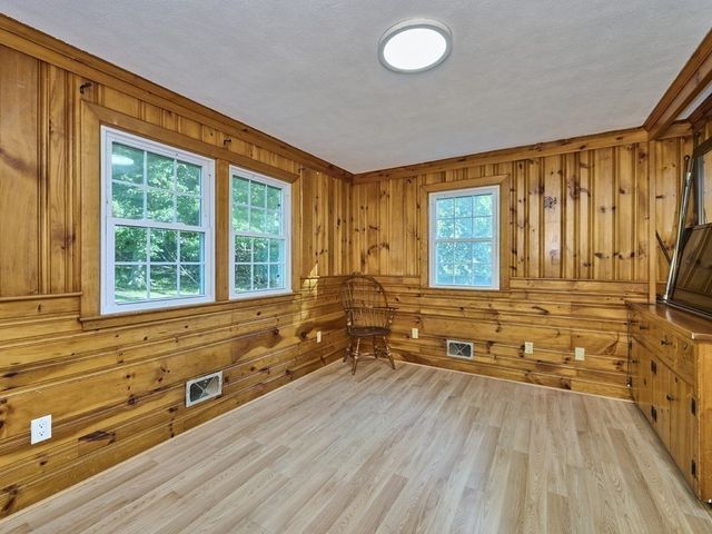 544 High Street, Westwood, MA 02090