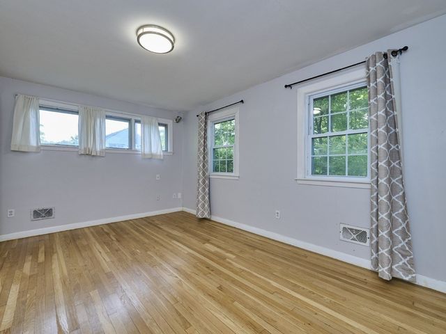 544 High Street, Westwood, MA 02090