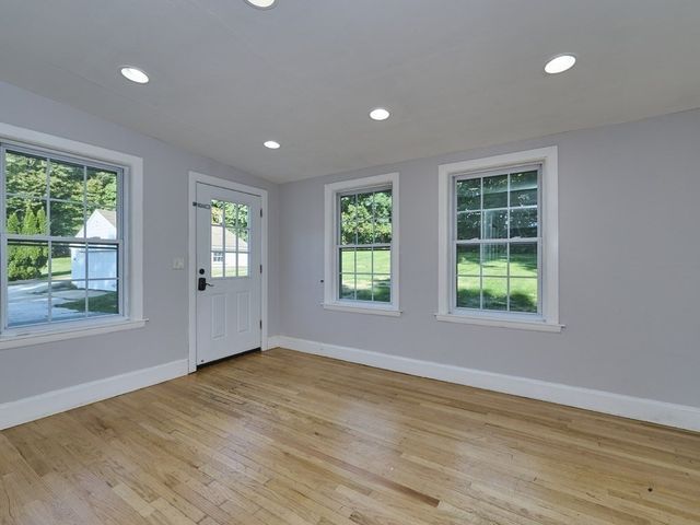 544 High Street, Westwood, MA 02090