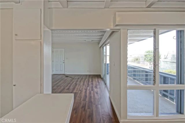 440 Rosecrans Avenue B, Manhattan Beach, CA 90266