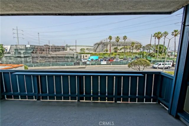 440 Rosecrans Avenue B, Manhattan Beach, CA 90266