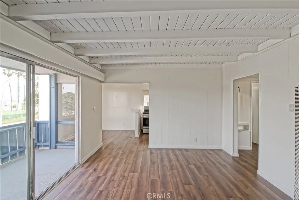440 Rosecrans Avenue B, Manhattan Beach, CA 90266