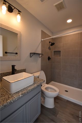 5576 West Rochelle Avenue 23C, Las Vegas, NV 89103