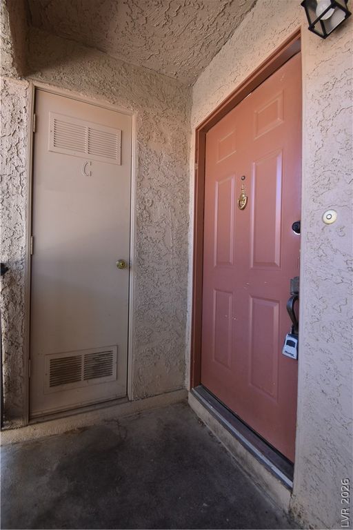 5576 West Rochelle Avenue 23C, Las Vegas, NV 89103