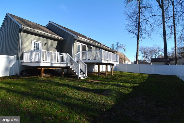 268 MEMORIAL AVE, Gibbstown, NJ 08027