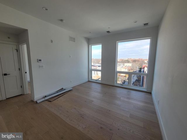 2905 GEORGIA AVE NW #303, Washington, DC 20001