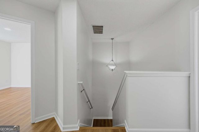 1094 Cliftwood Drive, Riverdale, GA 30296