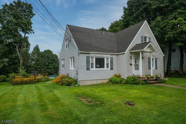7 Ridgewood Rd, Franklin Boro, NJ 07416
