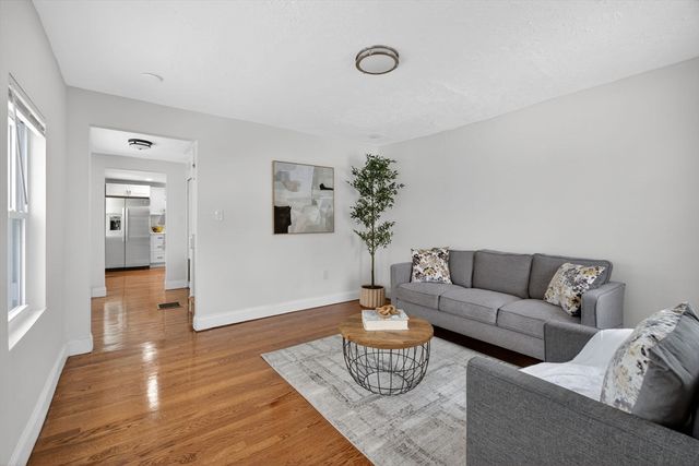 131 Adams St, Lynn, MA 01902