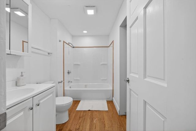 131 Adams St, Lynn, MA 01902